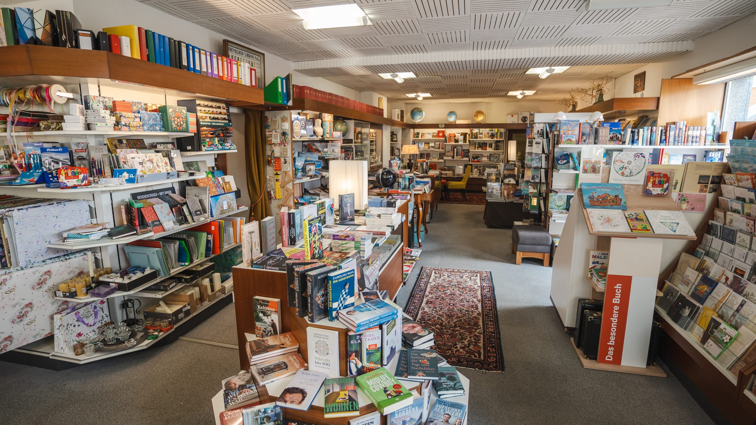 Buchhandlung Ebner Foto-3